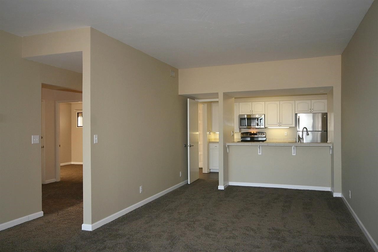700 W 7th Ave - Photo 6