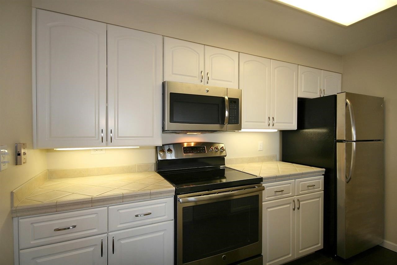 700 W 7th Ave - Photo 8