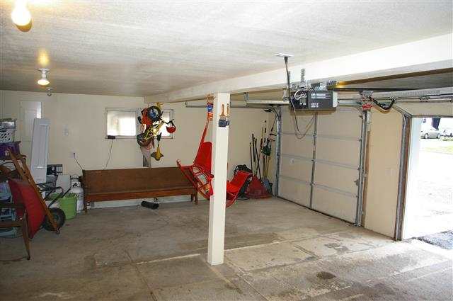 901 W Spruce St - Photo 10