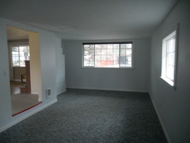 2607 E Winger Road - Photo 4