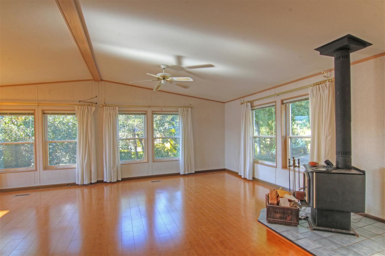 42207 N Sylvan Rd - Photo 3