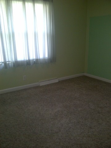 4315 N Locust - Photo 5