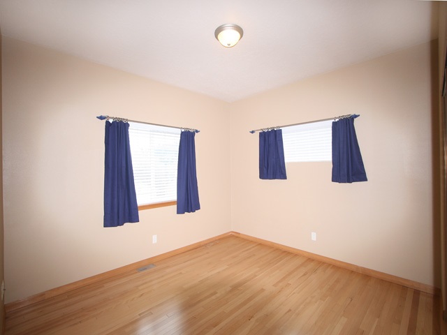 23207 E 2nd Ave - Photo 9