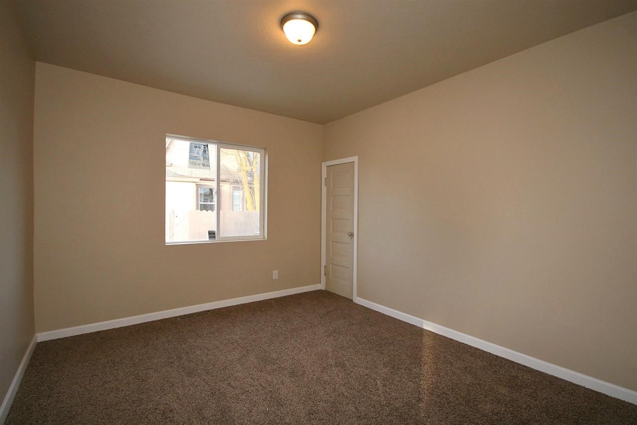 1902 W Sharp Ave - Photo 12