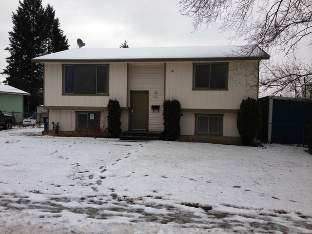 6812 N Wiscomb - Photo 1