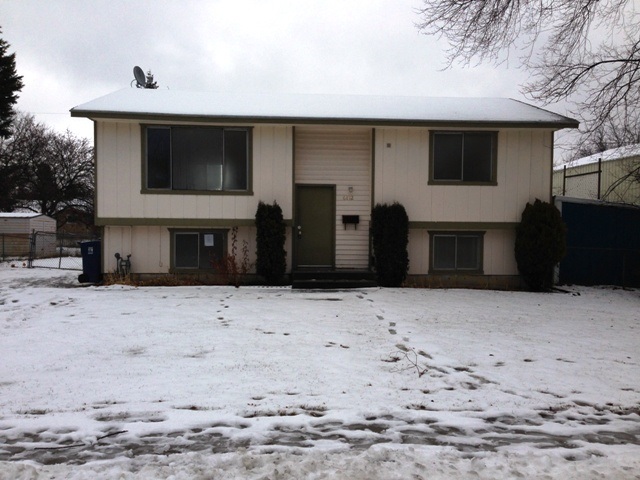 6812 N Wiscomb - Photo 2