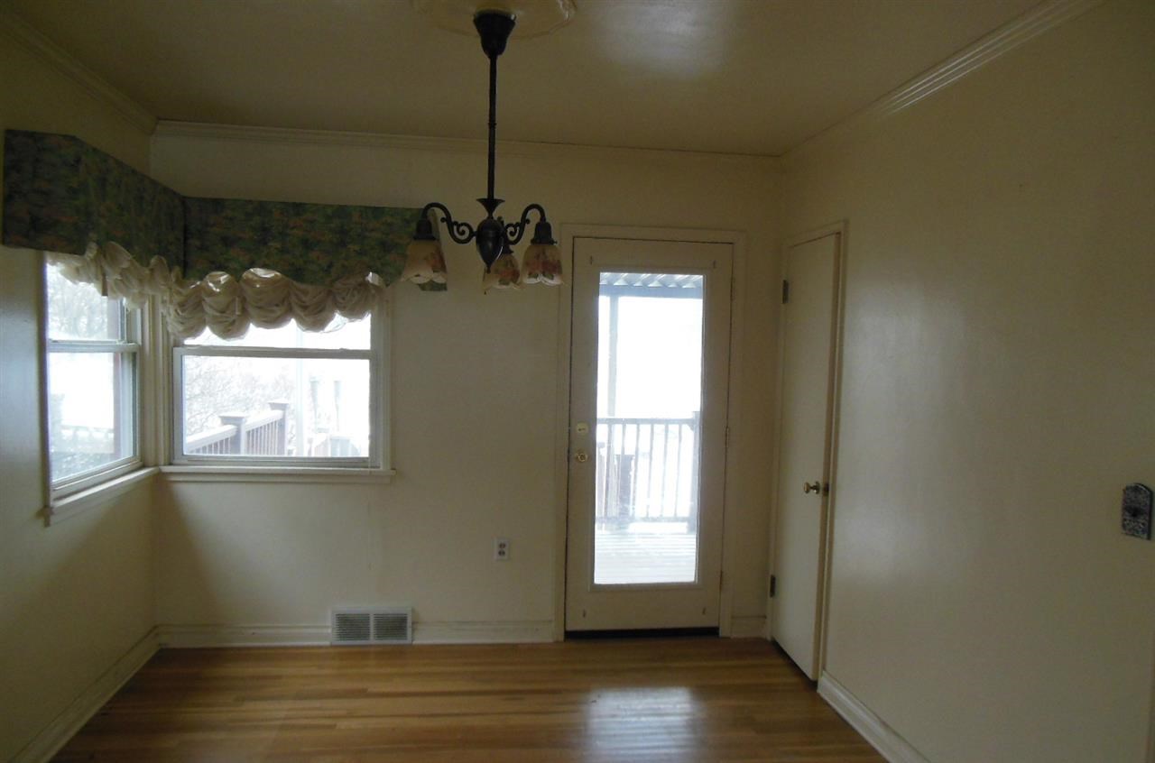 208 E Ticknor Rd - Photo 4