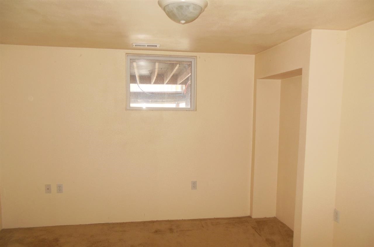 208 E Ticknor Rd - Photo 5