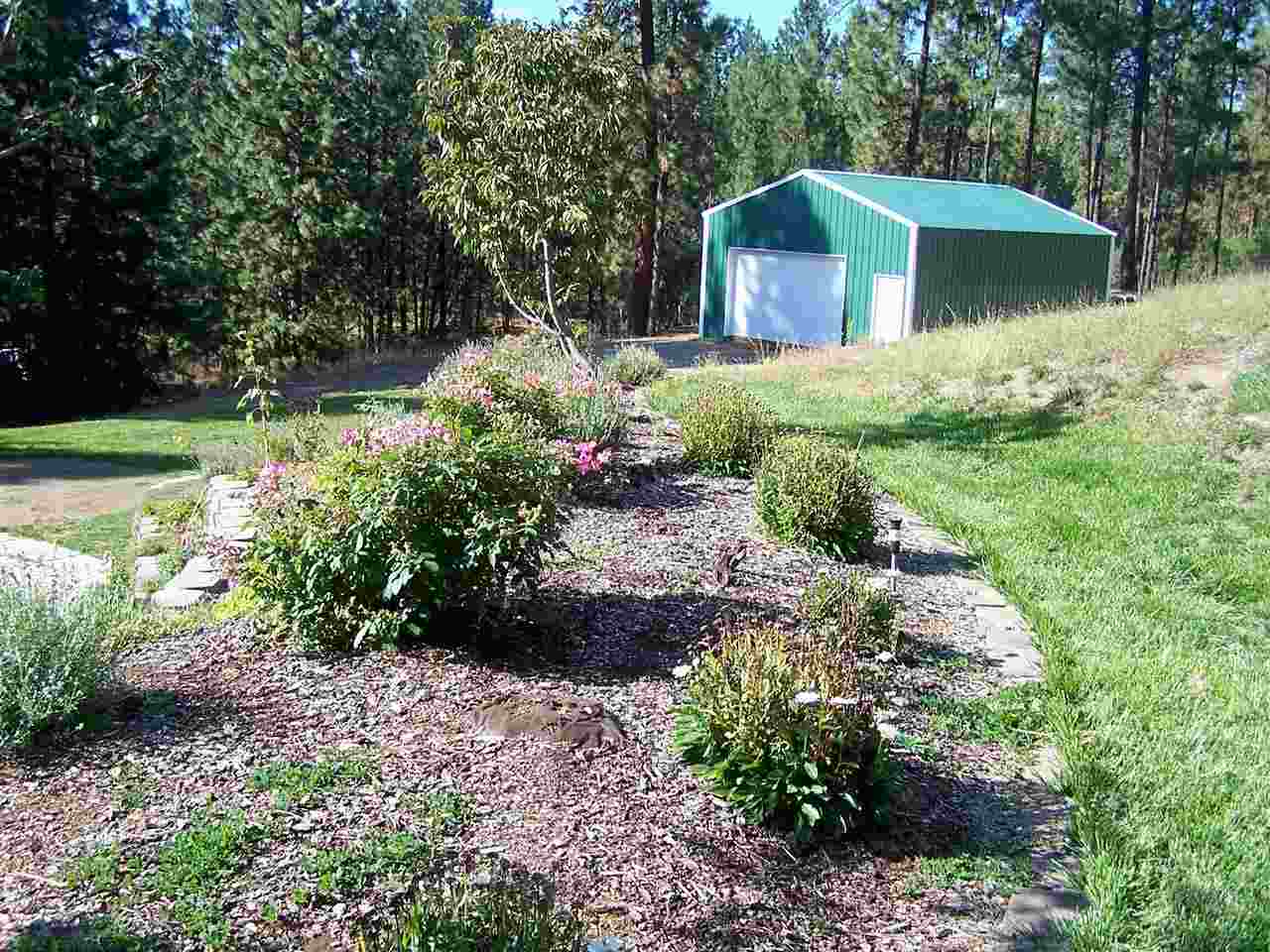 6451 Pine Hill Ct - Photo 2
