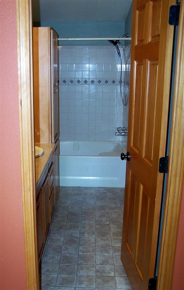 6451 Pine Hill Ct - Photo 13