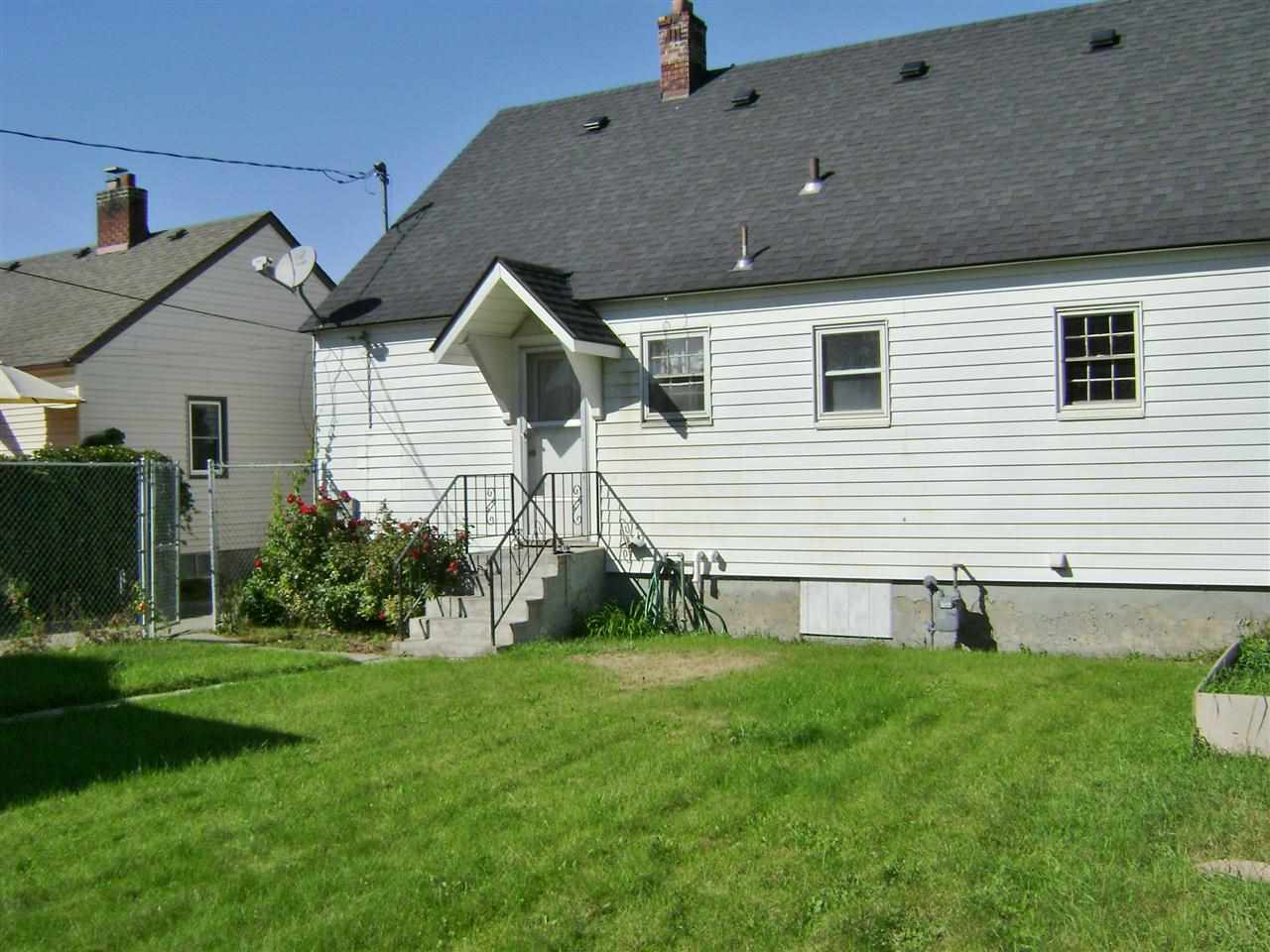 318 E Wellesley - Photo 6