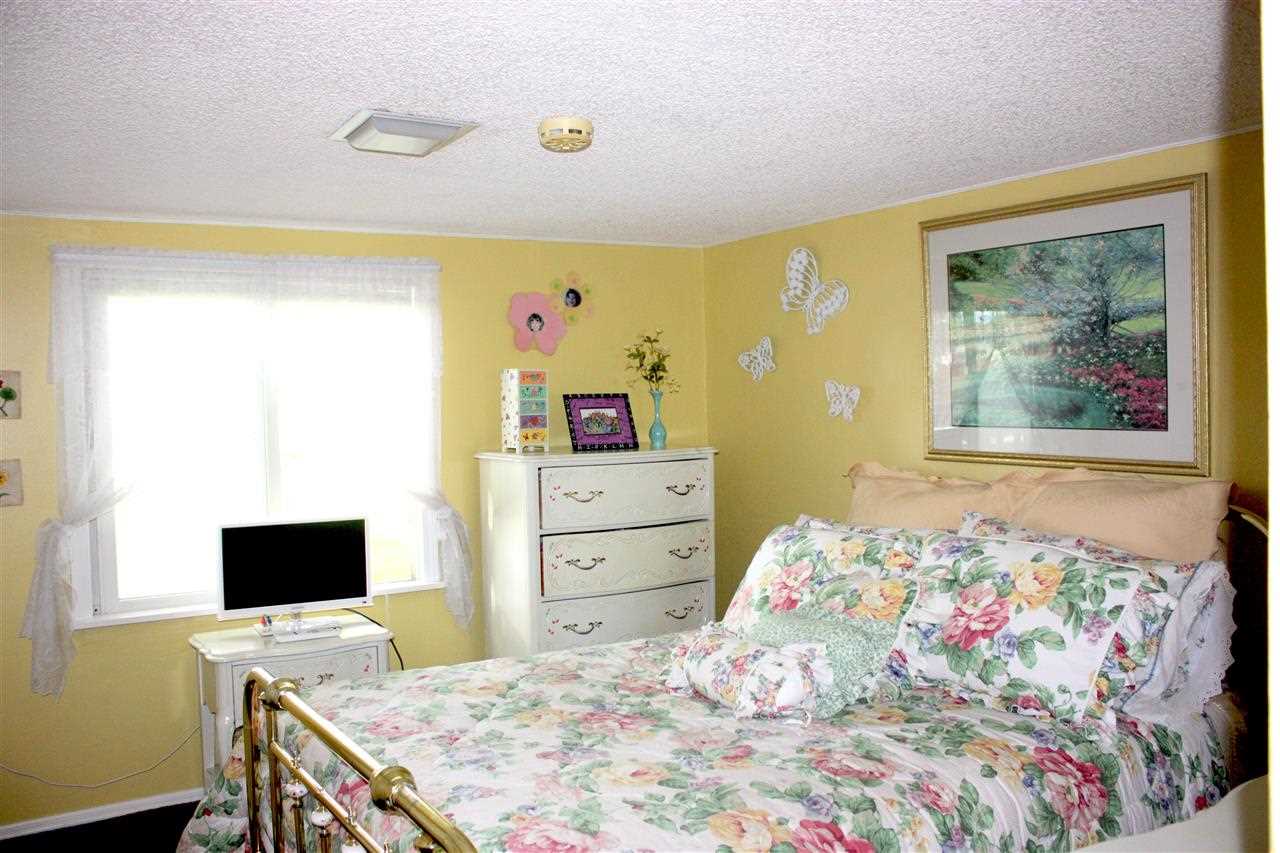 1305 N HERALD Rd - Photo 9