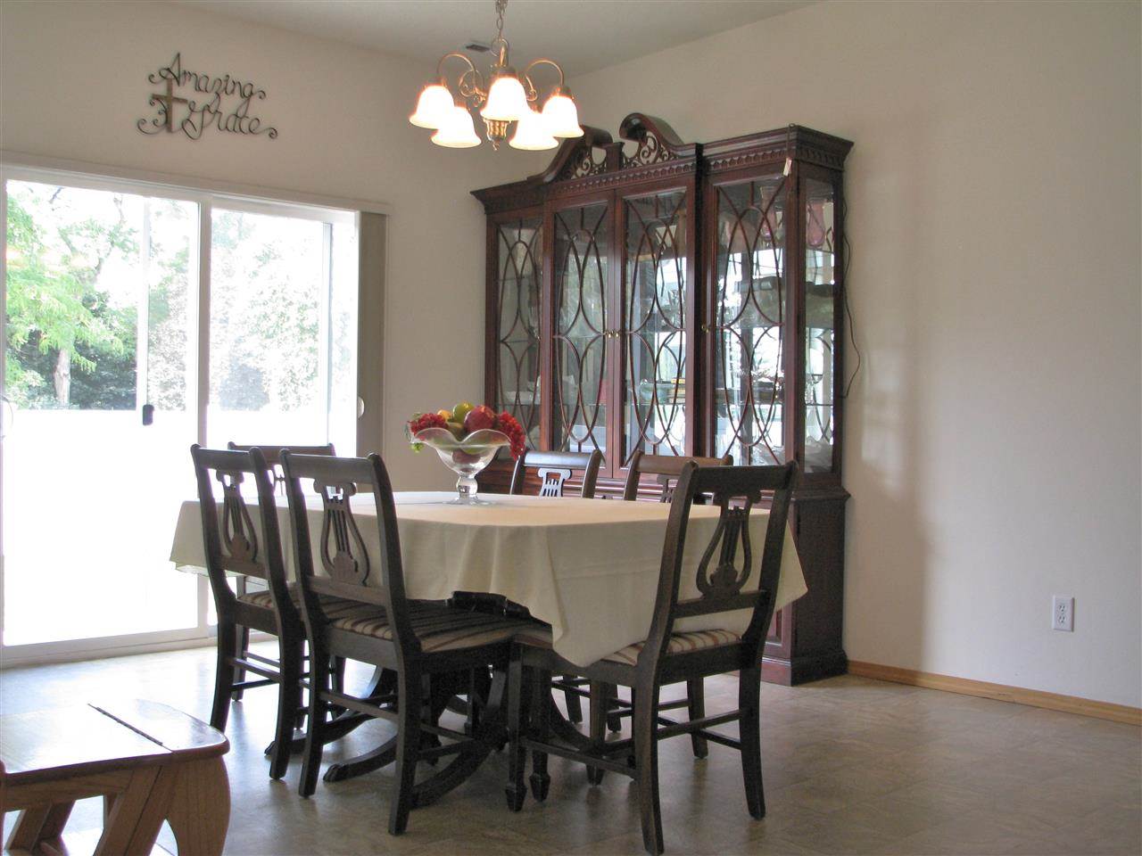 4411 N Locust Ct - Photo 3