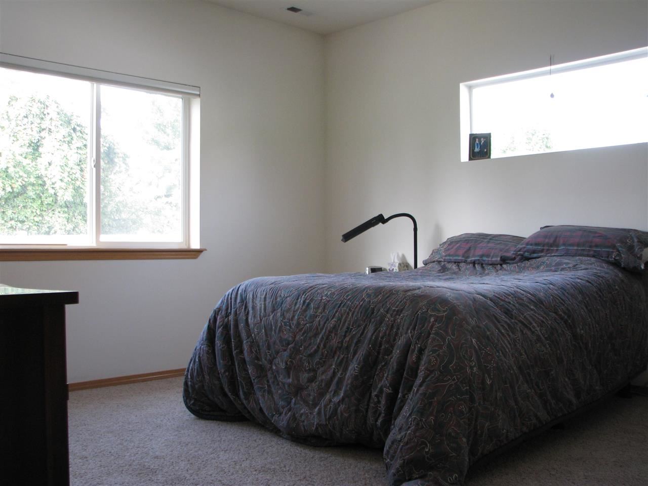 4411 N Locust Ct - Photo 5