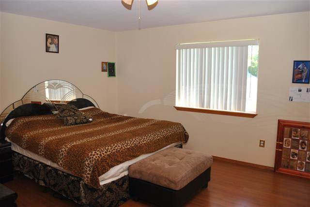 2614 E EVERETT - Photo 13