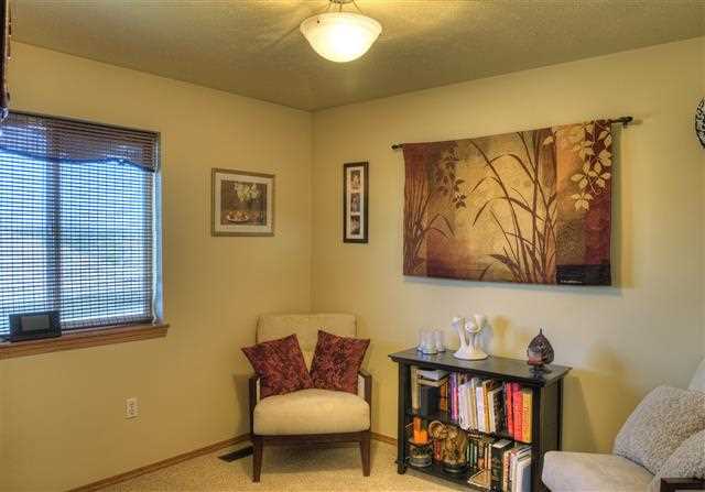 6705 S Ashland Ct - Photo 11