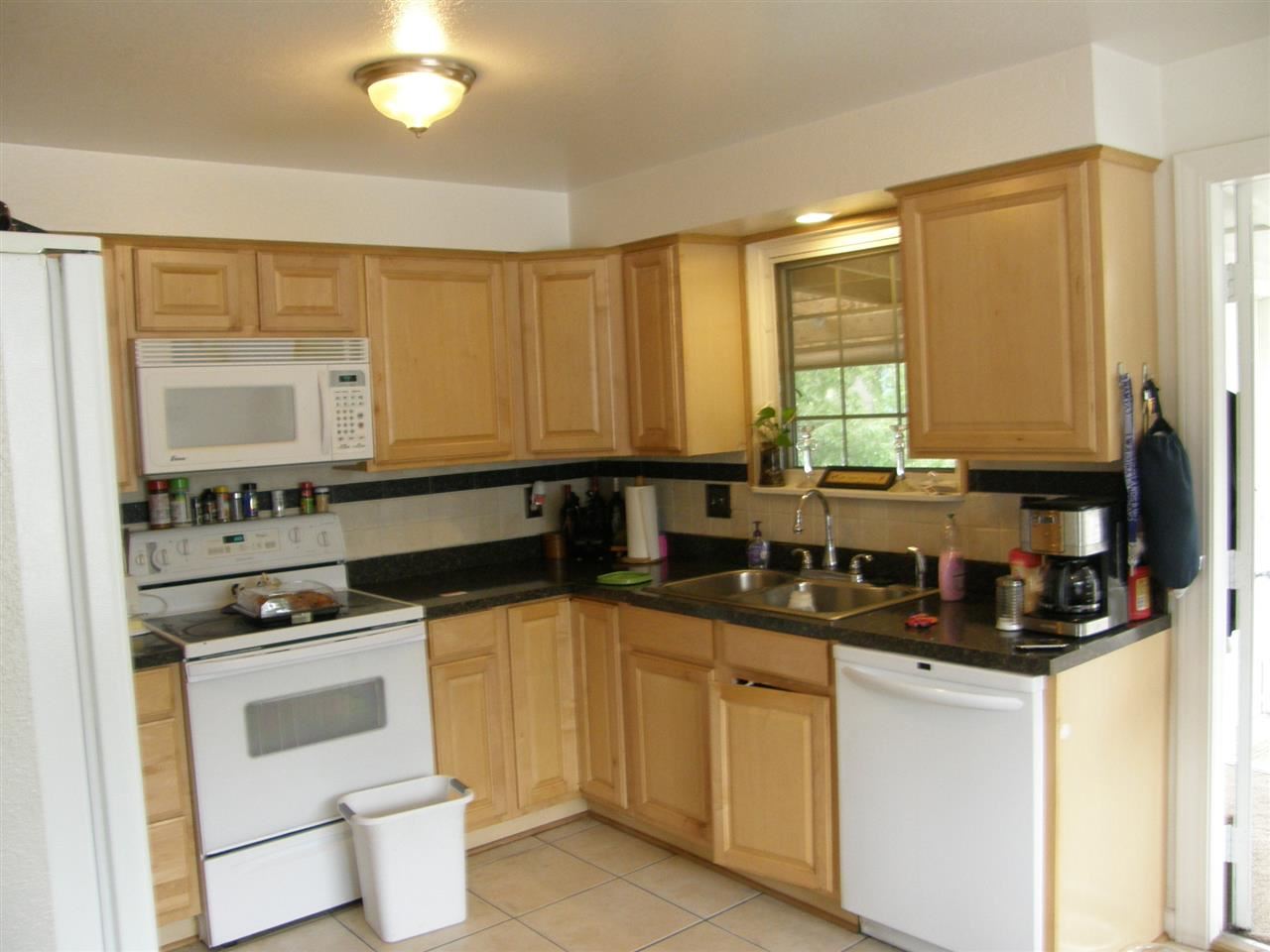 4215 E 34th Ave - Photo 5