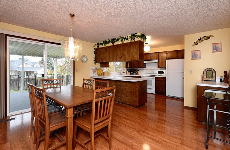 14720 E 20th Ave - Photo 5