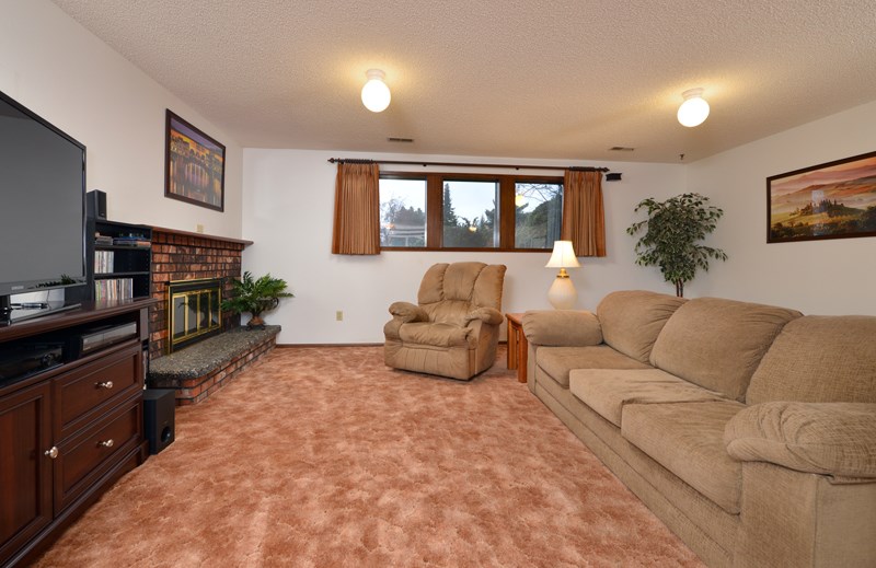 14720 E 20th Ave - Photo 6