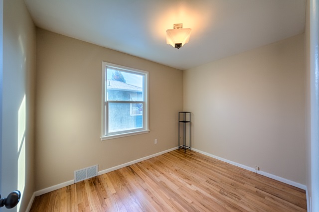 1604 E BRIDGEPORT Ave - Photo 11