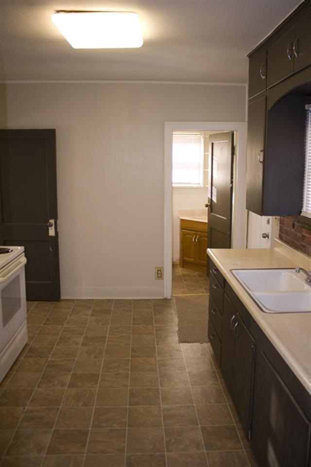 11921 N Main - Photo 11
