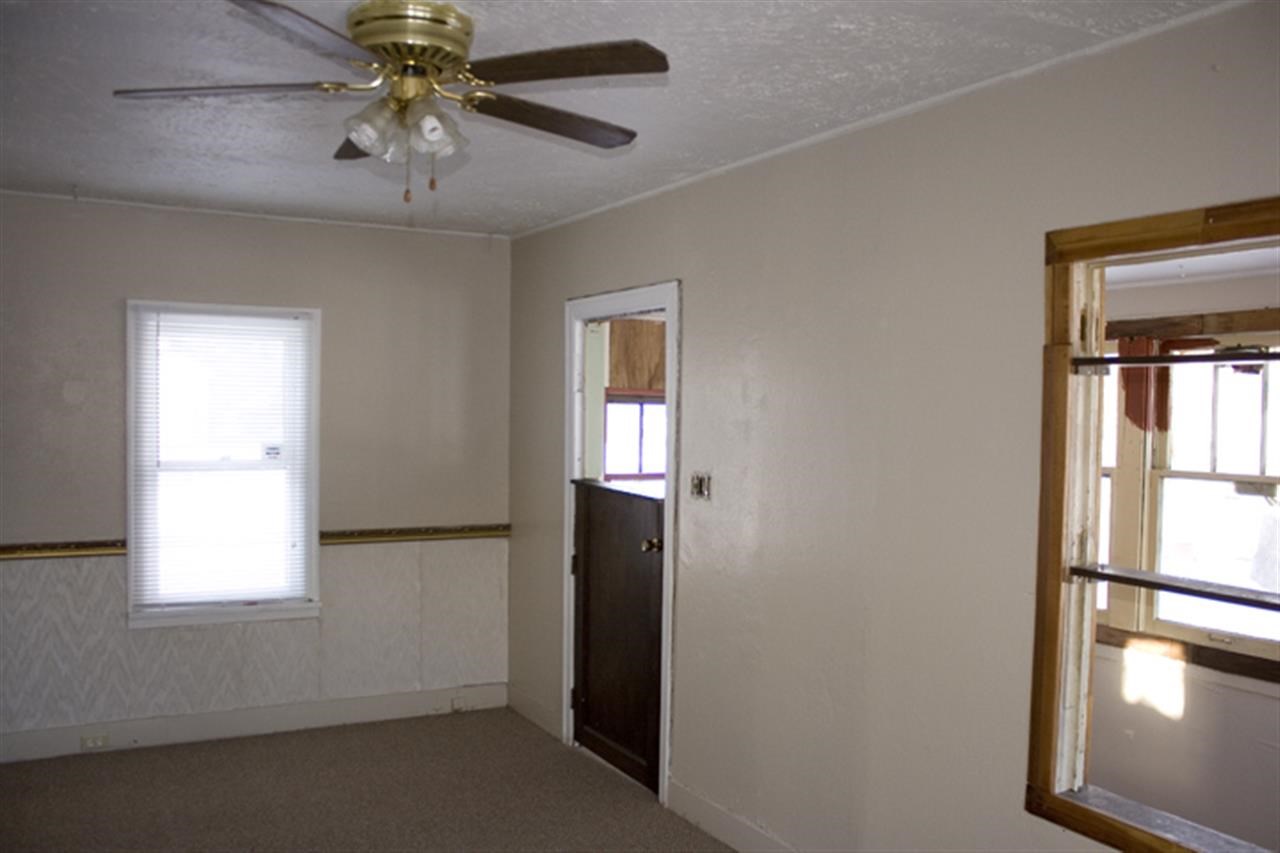 11921 N Main - Photo 12