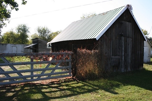 11921 N Main - Photo 6