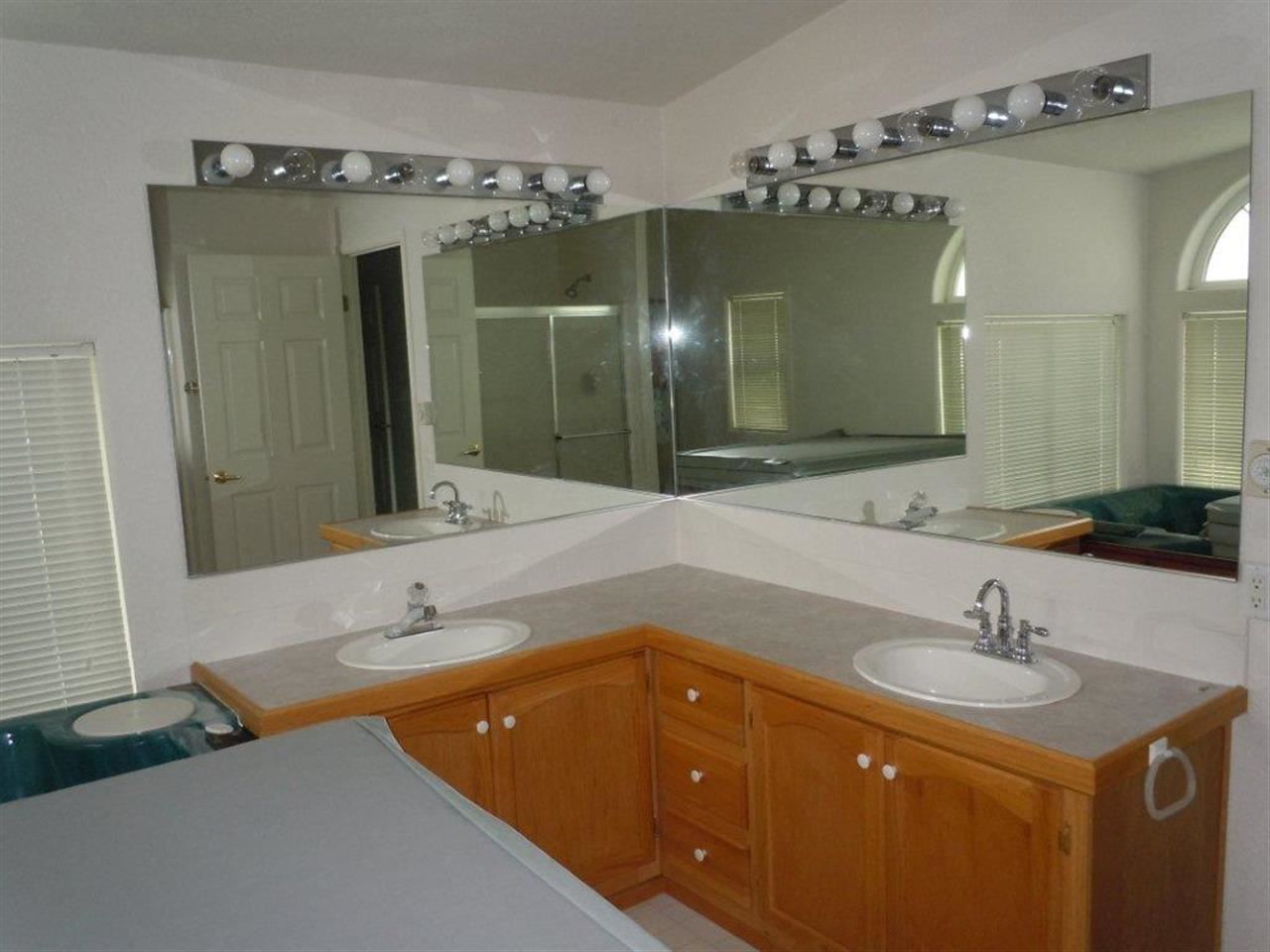 2124 E Golden Rd - Photo 11