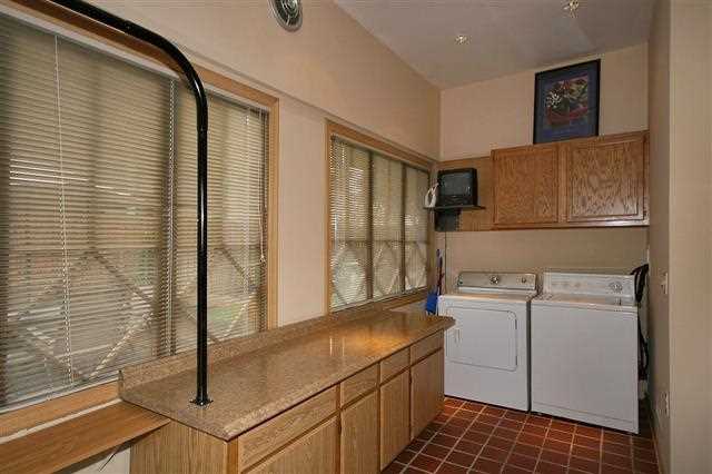 1320 E Liberty Ave - Photo 11