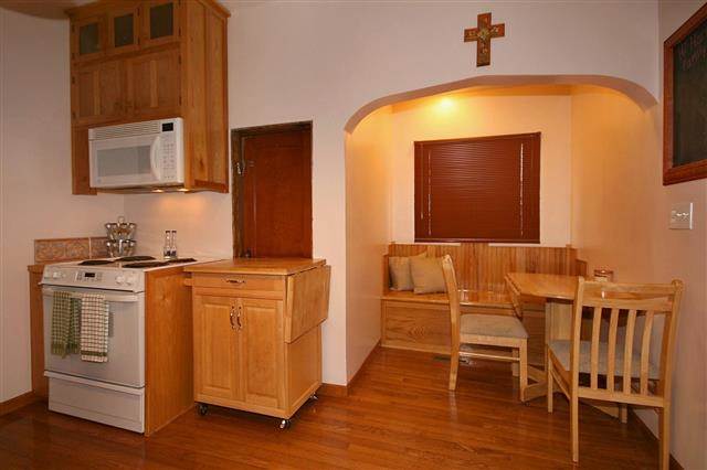1320 E Liberty Ave - Photo 9