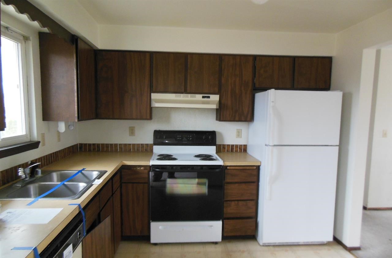 7422 N Hamilton St - Photo 3