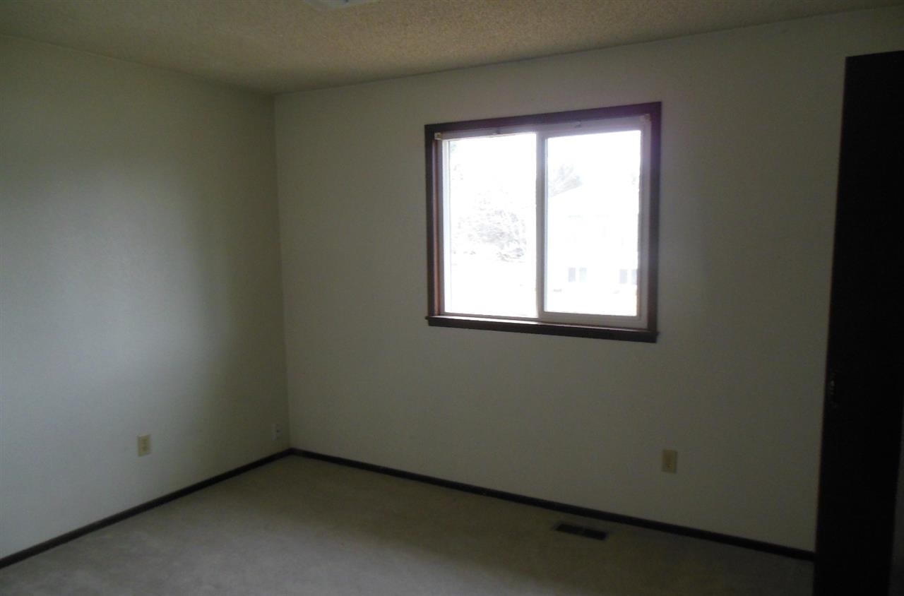 7422 N Hamilton St - Photo 5