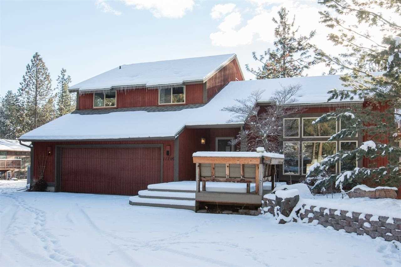 11709 N Fairwood Dr - Photo 1