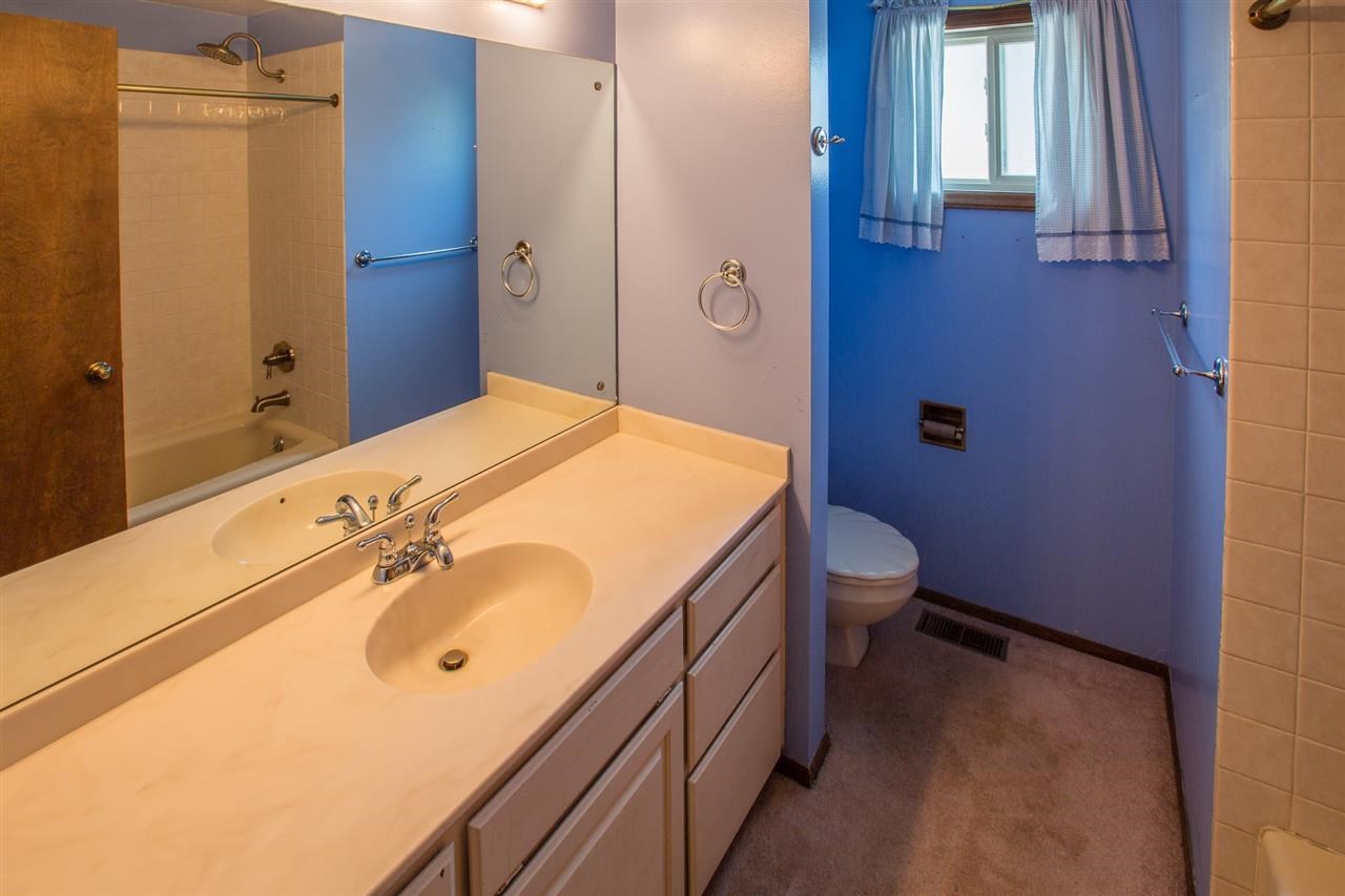 11709 N Fairwood Dr - Photo 13