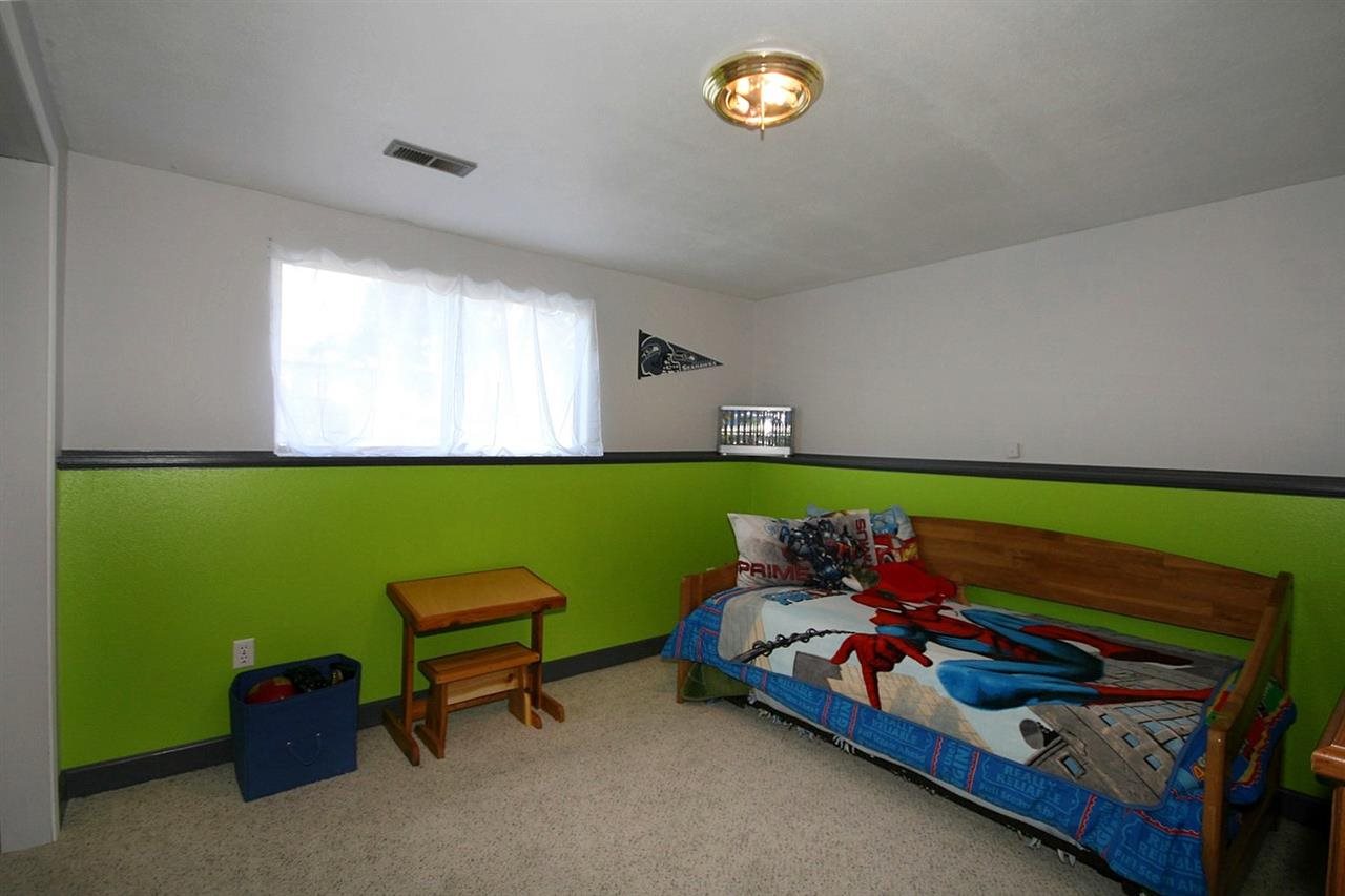 13328 E Rockwell Ave - Photo 12