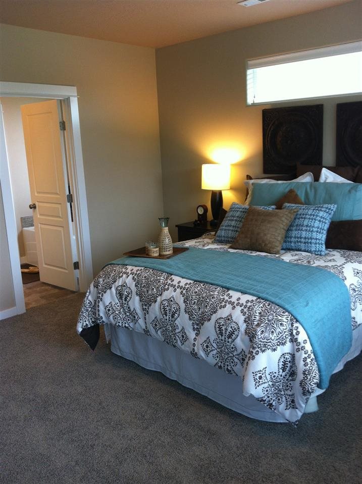 4615 E 22nd Ct - Photo 5