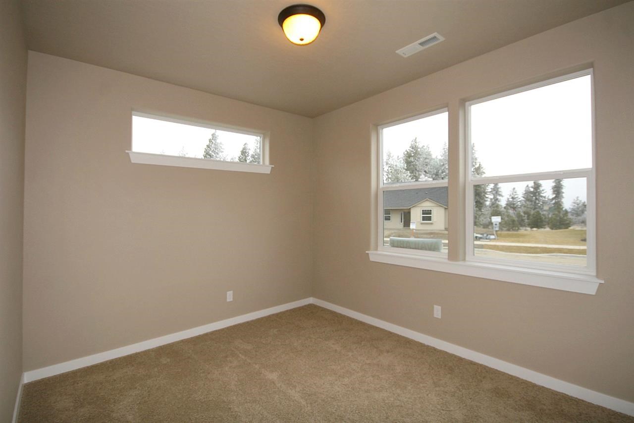 4604 E 22nd Ct - Photo 4