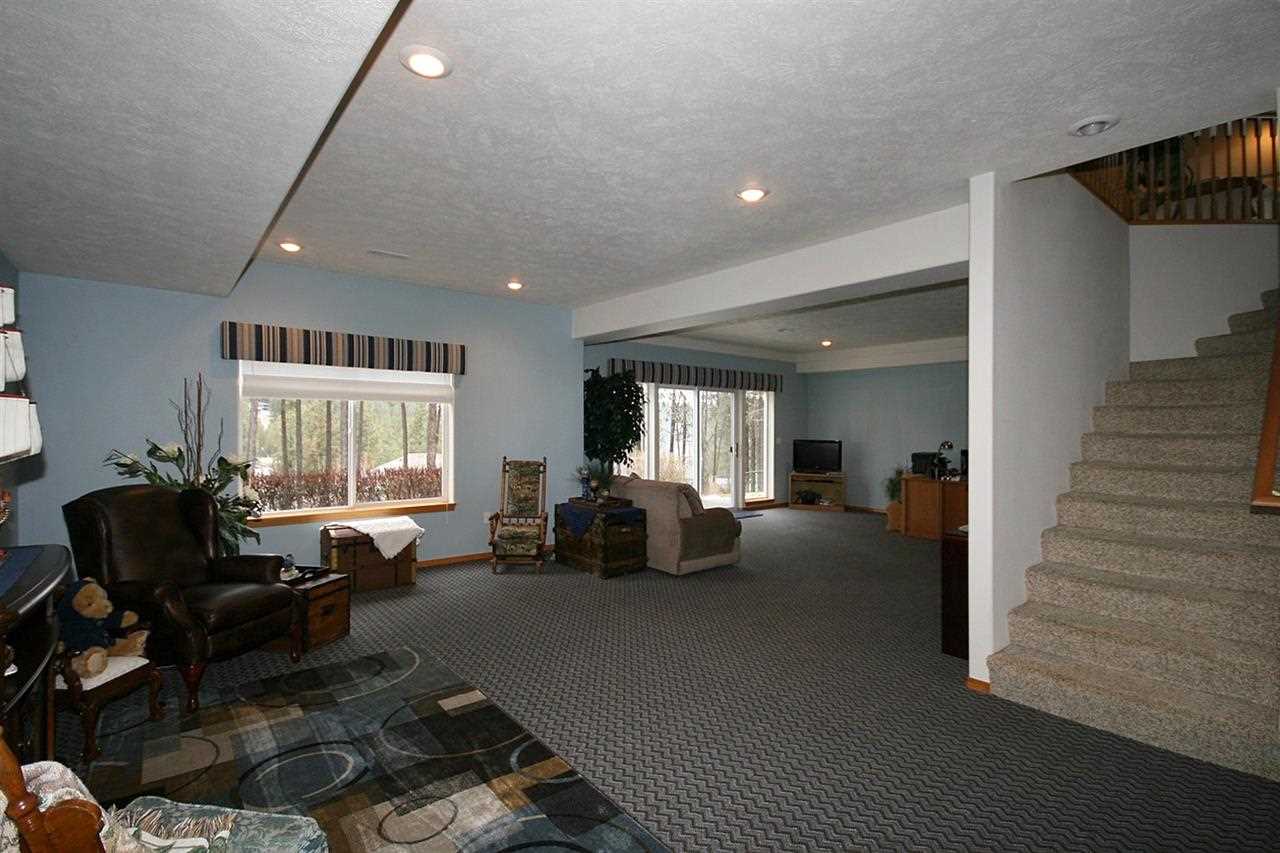 6520 S Vale Ct - Photo 15