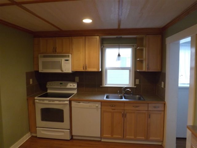 3228 E 30th Ave - Photo 5