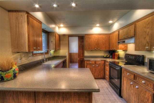 12903 E 24th Ave - Photo 4
