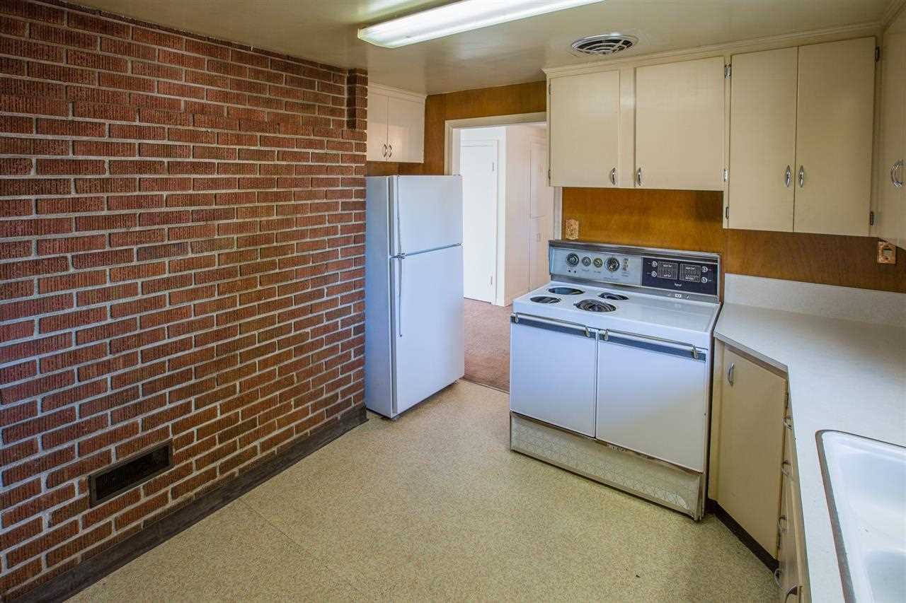5927 N Monroe - Photo 9