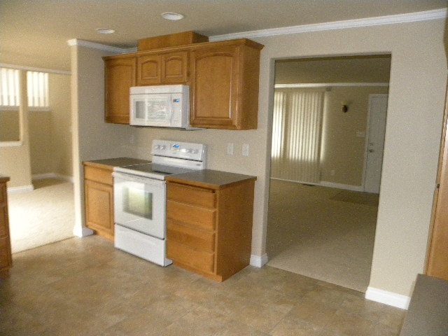 1524 E 36th - Photo 3