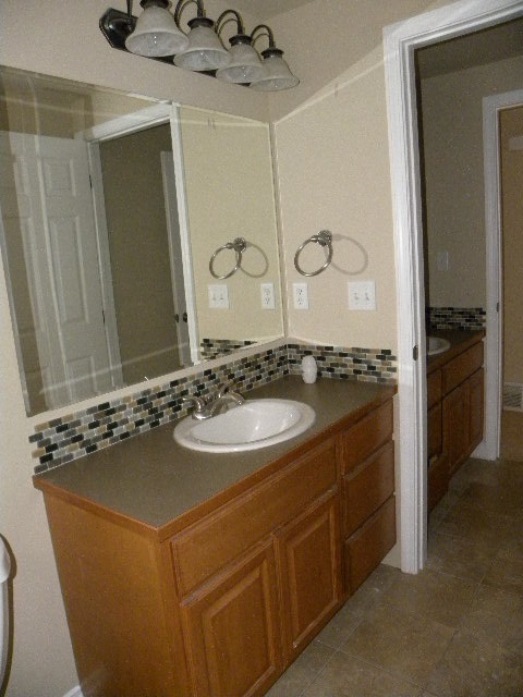 1524 E 36th - Photo 7