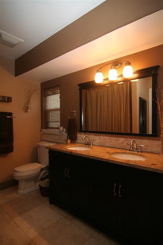 1223 S Grove St - Photo 7