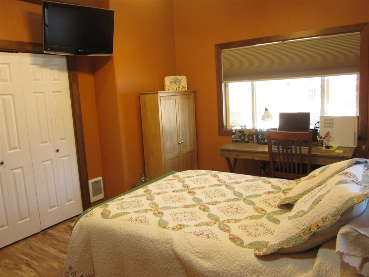 8408 E Valley Way - Photo 13