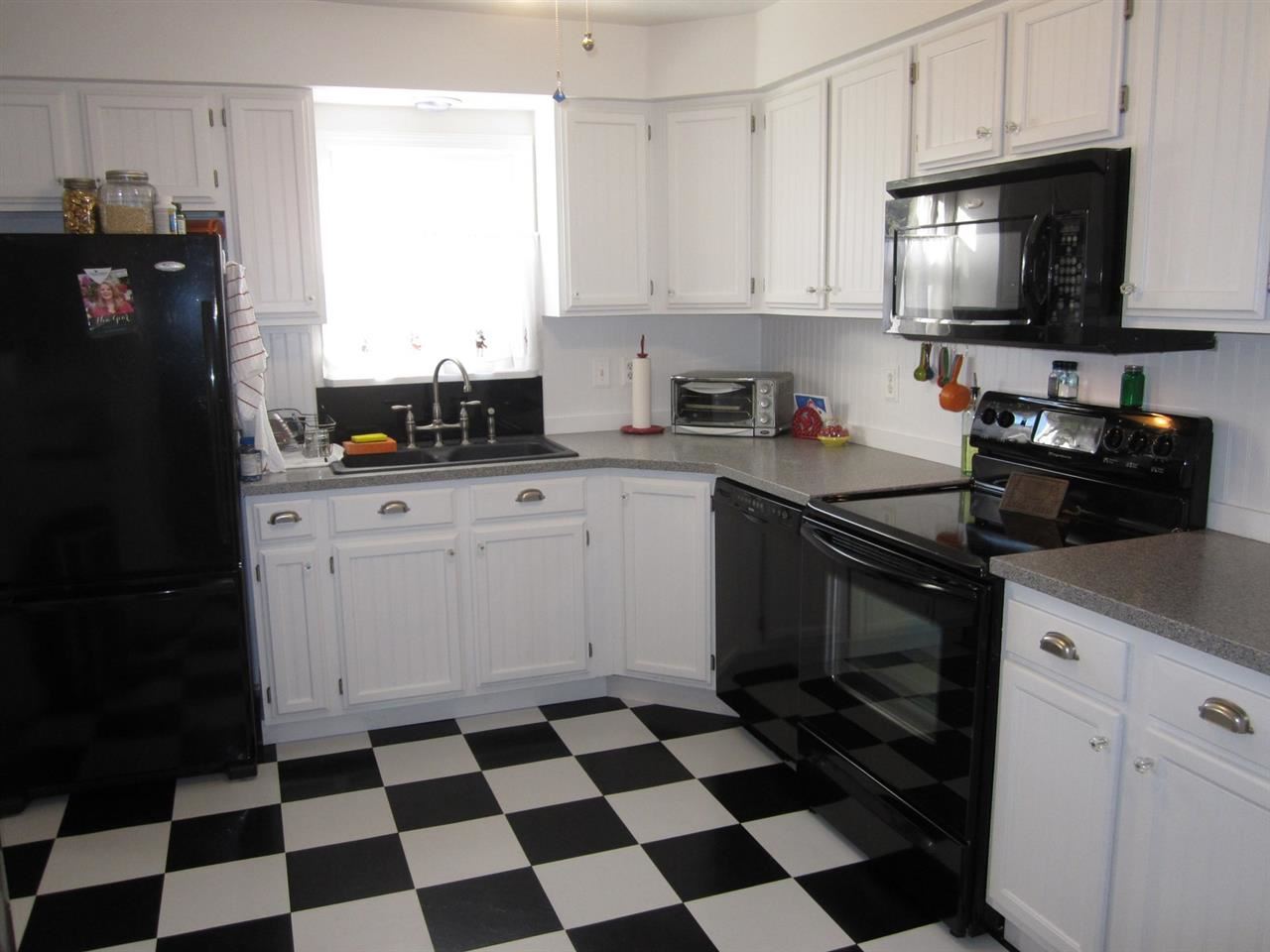 8408 E Valley Way - Photo 9