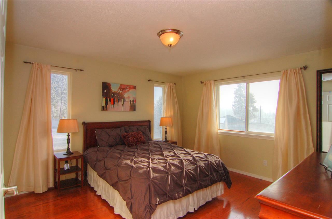 519 E Pine Needle Ave - Photo 12