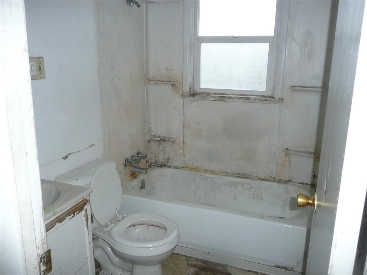 5604 N Perry St - Photo 9