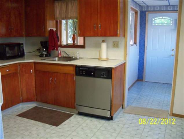 5631 E Commerce Ave - Photo 3