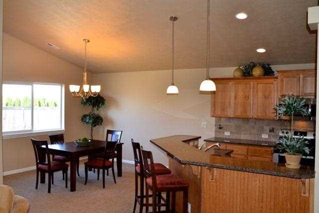 16425 E 10th - Photo 4